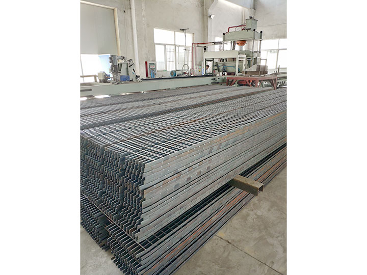 Pressure Welded Steel Grating