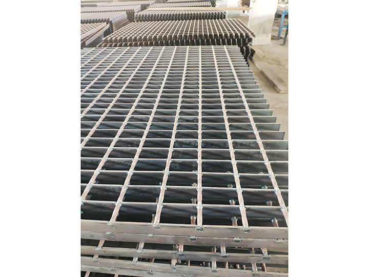 Pressure Welded Steel Grating